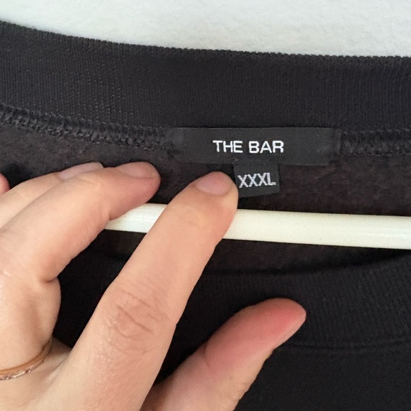 The Bar Black Oversized Crewneck Sweatshirt Chenille Varsity Logo XXXL Rare Size - Picture 3 of 5